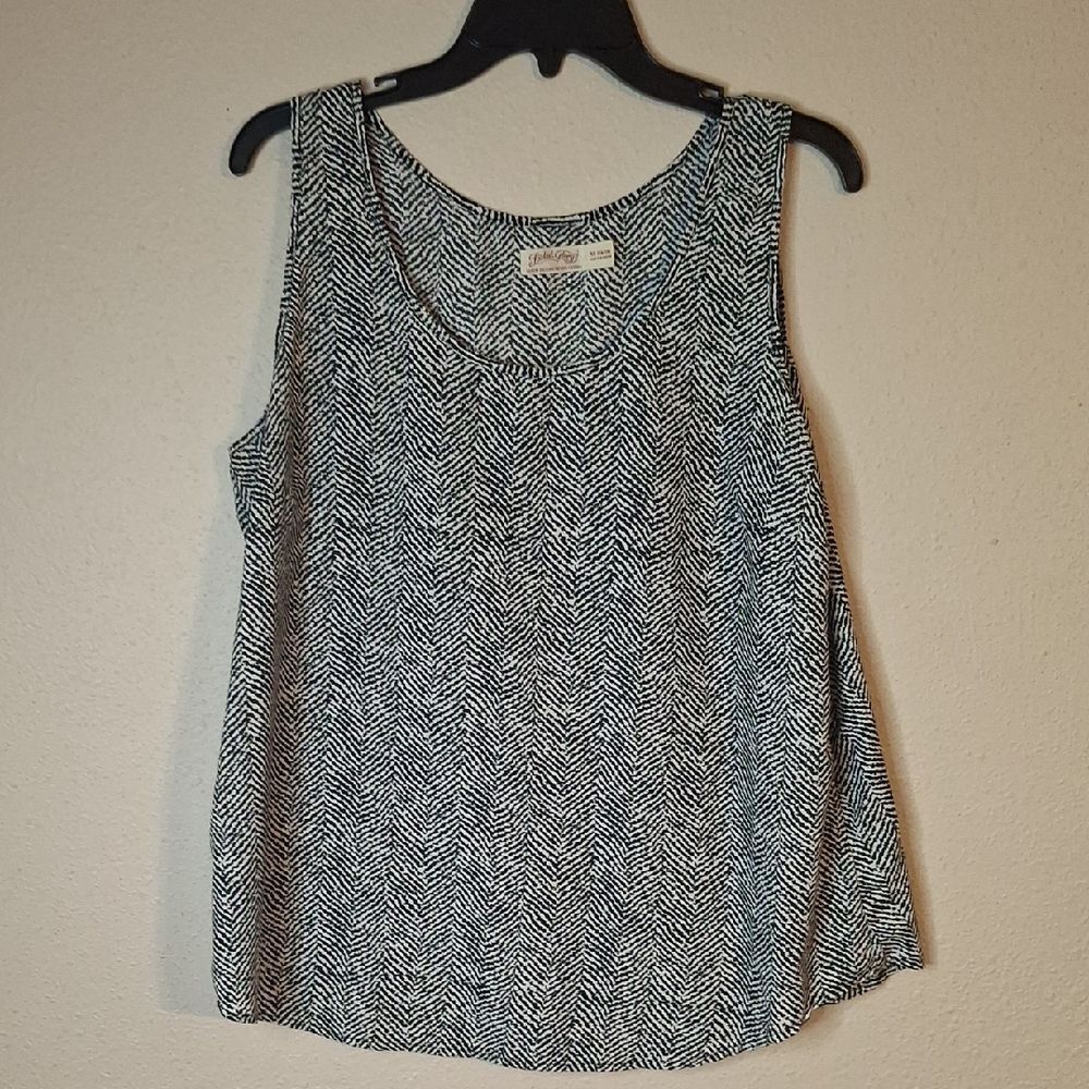 Faded Glory Black and White Patterned Tank Top Blouse size XL
